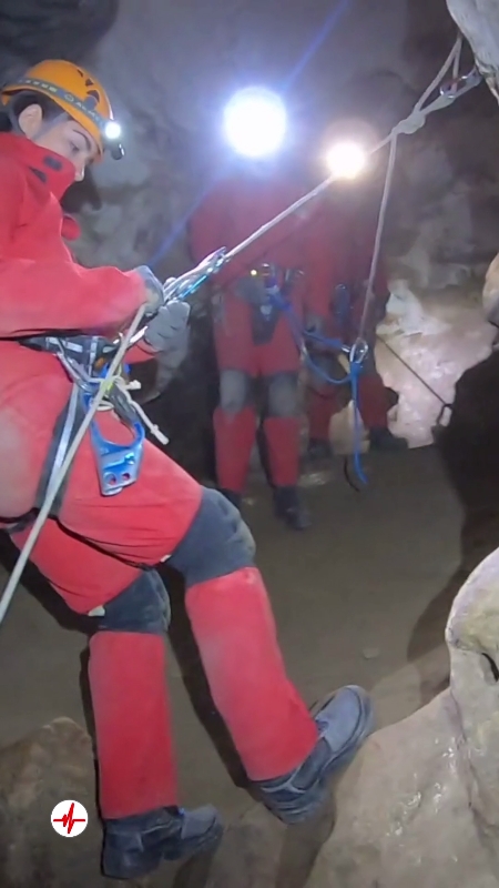 Spéléologie près de Toulouse - Sortie au Gouffre d'eaux chaudes