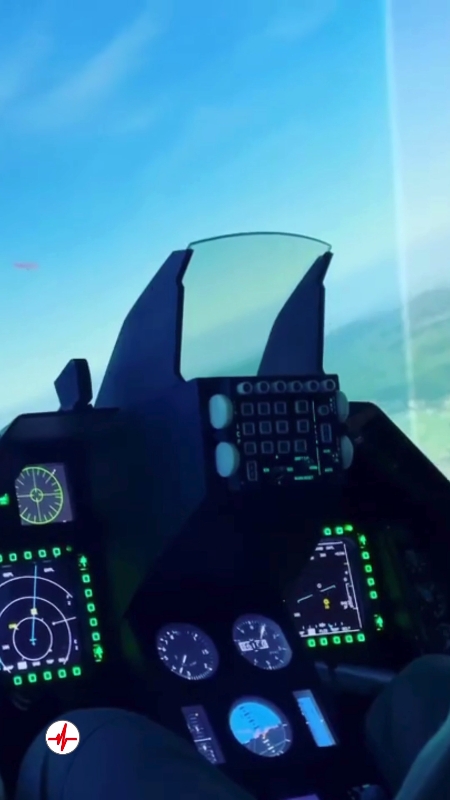 Simulateur de Vol en Avion de Chasse F-16 à Aix-en-Provence