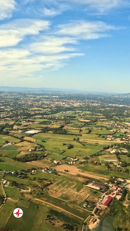 Baptême en Hélicoptère près de Lyon - Miribel