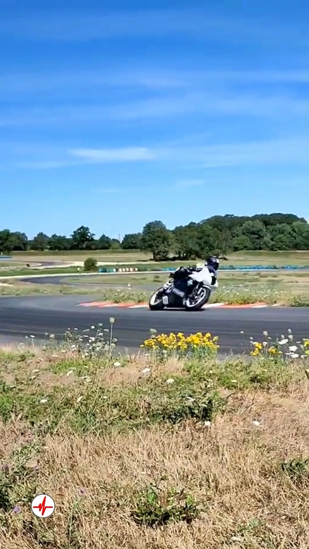 Stage de Pilotage Moto près de Poitiers - Circuit de Fontenay-le-Comte