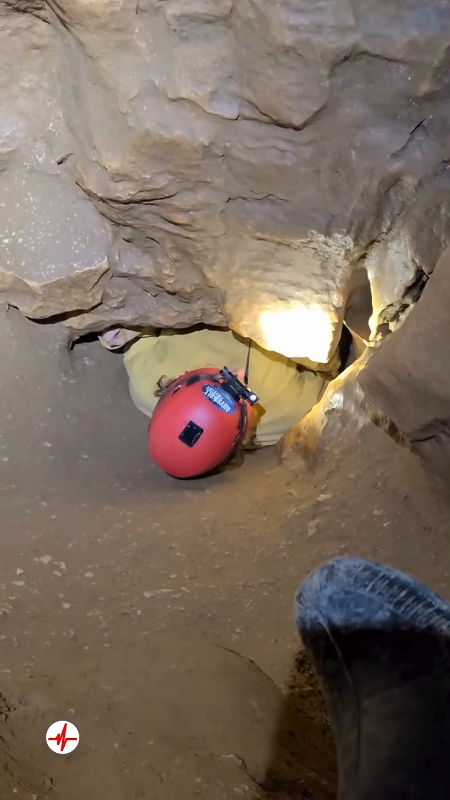 Spéléologie près de Largentière - Grottes de Pézénas et de Remène